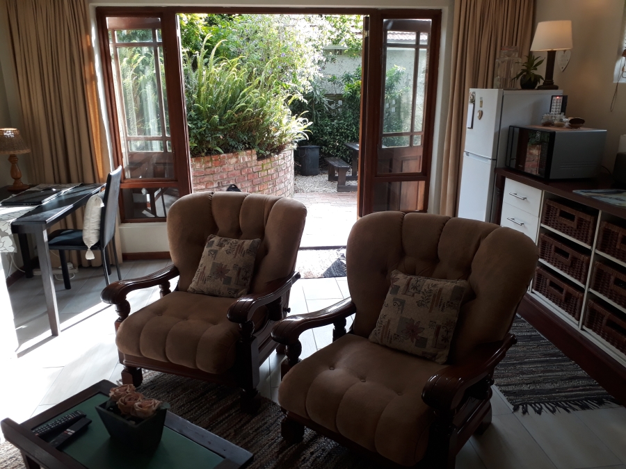9 Bedroom Property for Sale in Walmer Eastern Cape